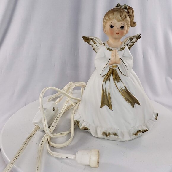 Vintage Ceramic Praying Angel Nightlight With Cord 6.75" Tall Christmas Guardian - Picture 2 of 8